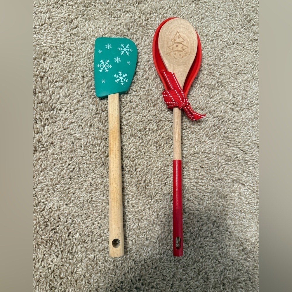 Eddingtons | Christmas Baking Spoon & Silicone Spoon Rest & Spatula